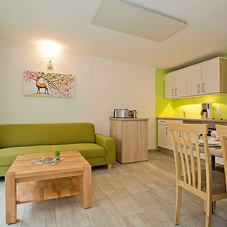 Holiday home Bungis Ferien Direkt Am Grimnitzsee, Seeseite 27 Joachimsthal